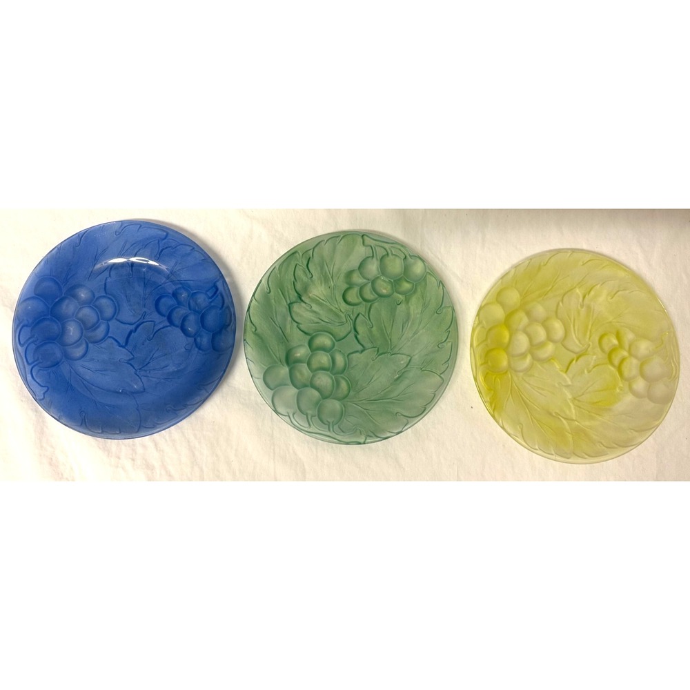 KIG Satin Glass Frosted Plates 7.25" Embossed Grapes Indonesia Green Blue Yellow